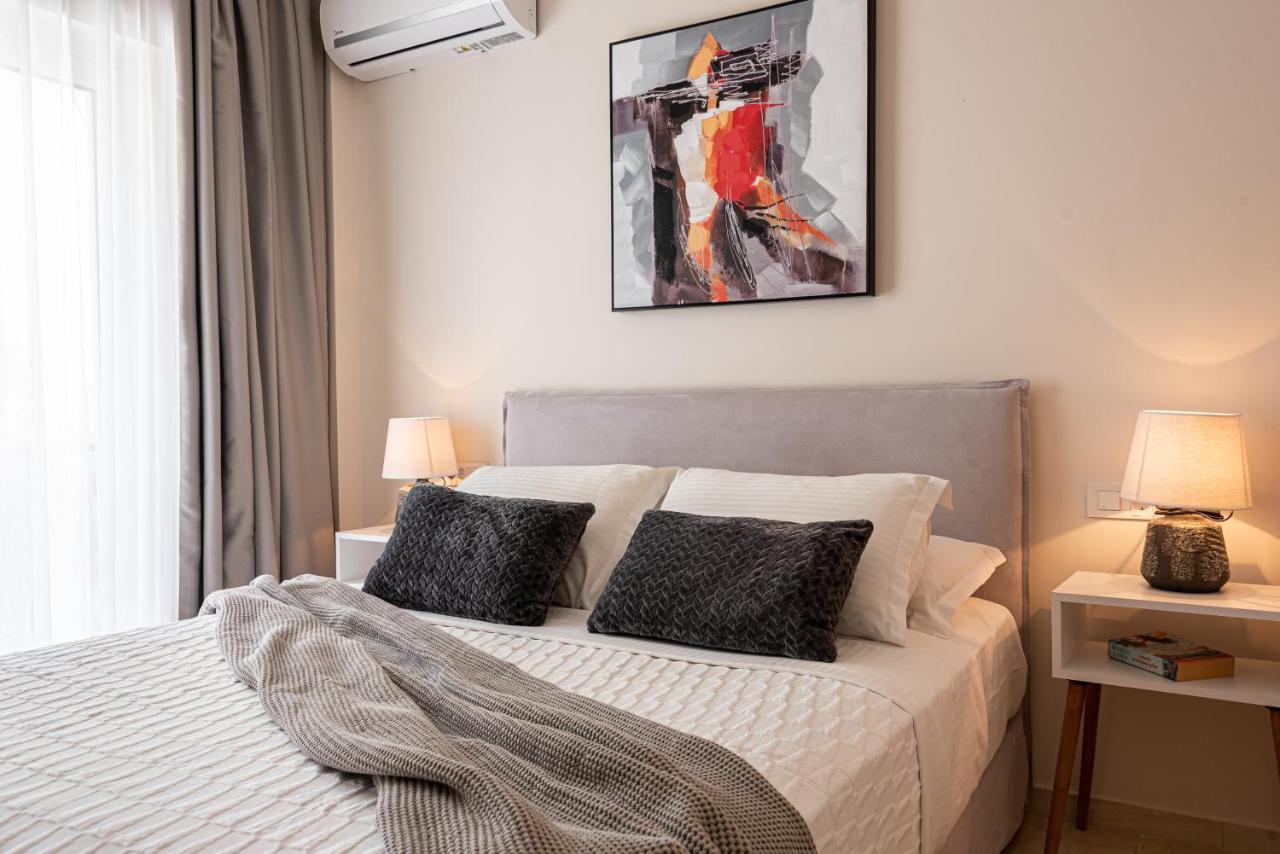 G&j Deluxe Apartment *